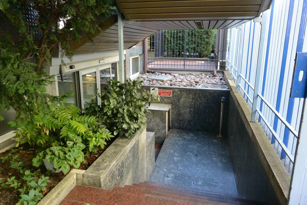 Hotel Lido Milan Luaran gambar