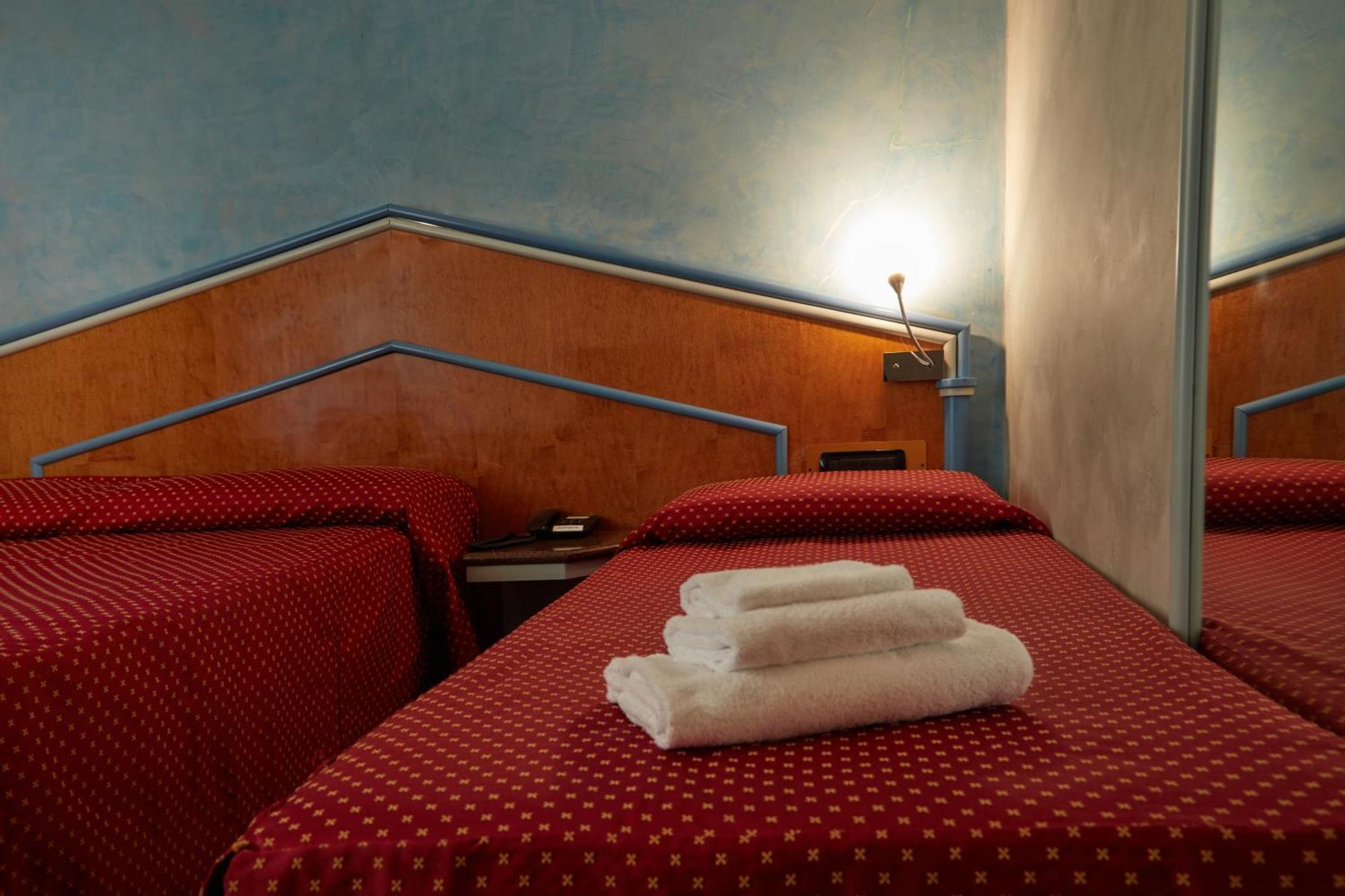 Hotel Lido Milan Luaran gambar